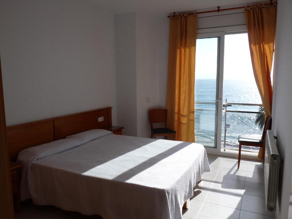 Apartaments Tropic Lloret de Mar Room photo